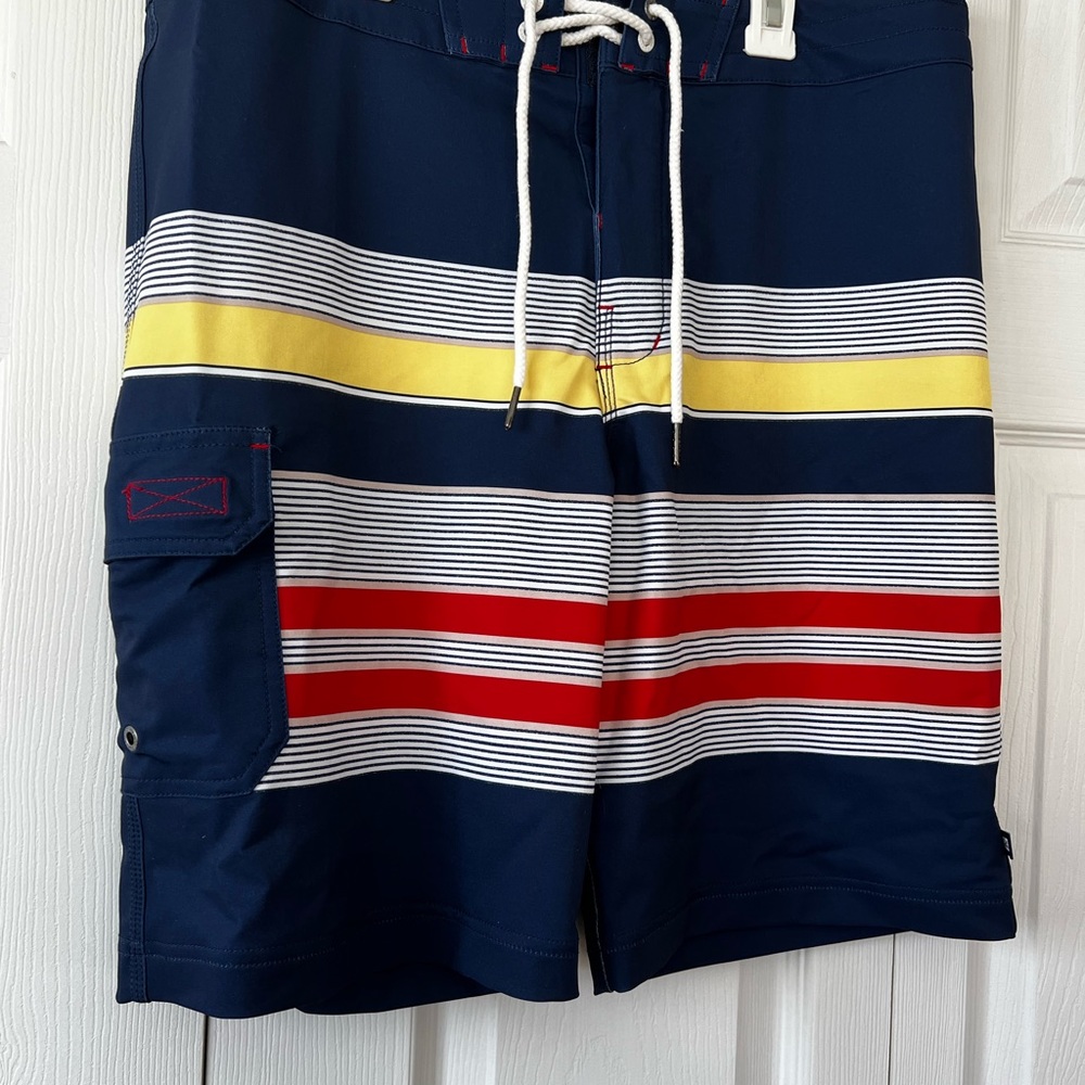 Mens Sperry shorts size 34